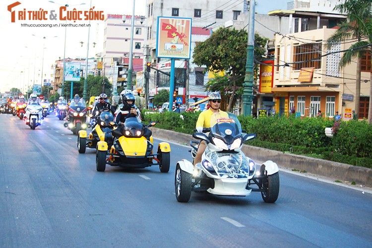 Hang tram xe moto khung do ve “chao lua” Quang Tri-Hinh-6